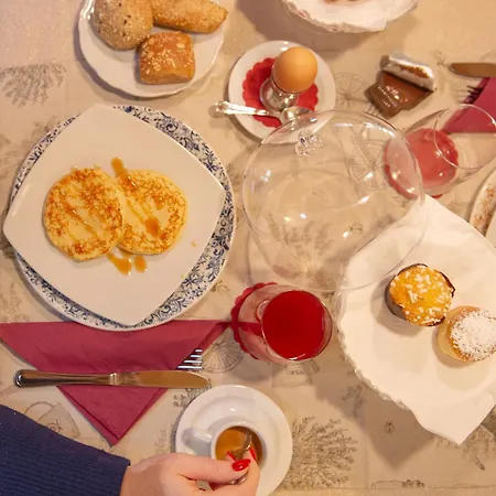 La Casa Di Rosa Nocleg ze śniadaniem 4*