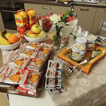 La Casa Di Rosa Nocleg ze śniadaniem Vago