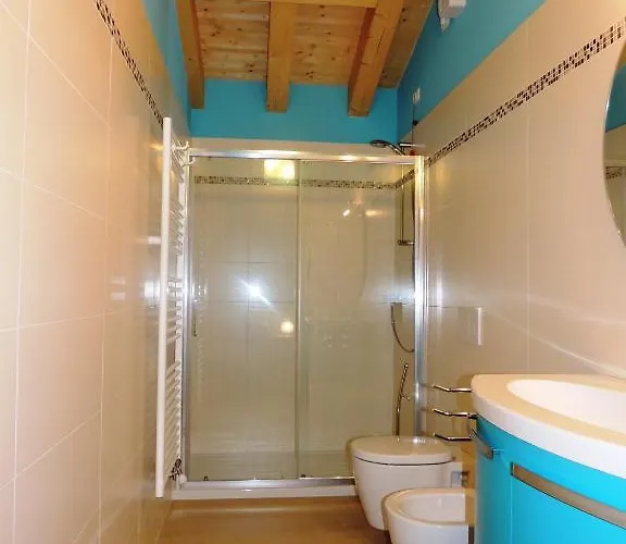 La Casa Di Rosa Bed & Breakfast 4*