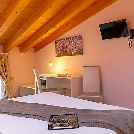 La Casa Di Rosa Frühstückspension Vago
