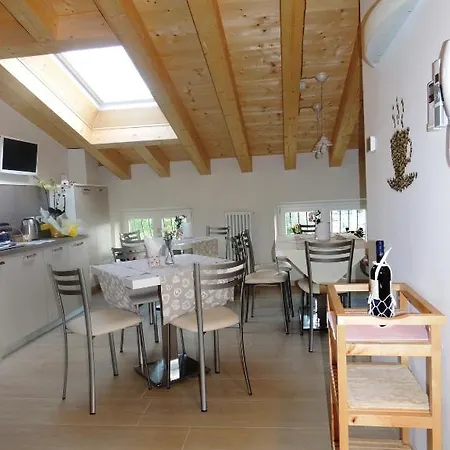 فندق مبيت وإفطار La Casa Di Rosa 4*