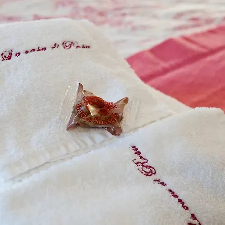 לינה וארוחת בוקר La Casa Di Rosa Vago