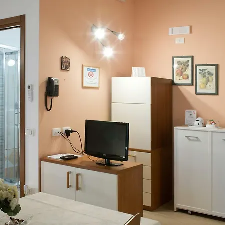 לינה וארוחת בוקר La Casa Di Rosa 4*